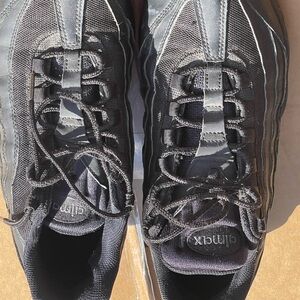 Nike Black Knit Sneakers